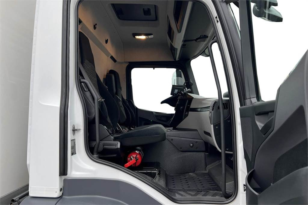 Box truck Mercedes-Benz Actros 5 SM 1827L Ksa-kori: picture 18