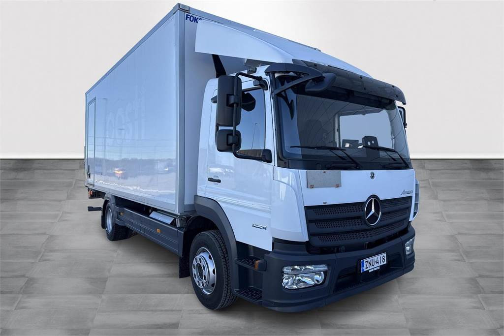 Mercedes-Benz Atego 1224L KSA-kori + PL - Box truck: picture 3 Mercedes-Benz Atego 1224L KSA-kori + PL - Box truck: picture 3