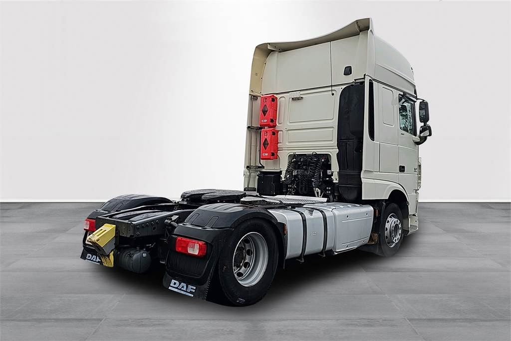 DAF XF 440 - Tractor unit: picture 5 DAF XF 440 - Tractor unit: picture 5