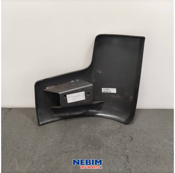 Volvo Volvo - 20956778 - Bumperhoek rechts FE - Spare parts for Truck: picture 2 Volvo Volvo - 20956778 - Bumperhoek rechts FE - Spare parts for Truck: picture 2