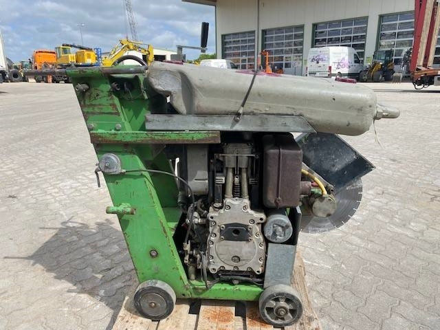 Lissmac FS-16 D/I (12005321) - Construction machinery: picture 5 Lissmac FS-16 D/I (12005321) - Construction machinery: picture 5