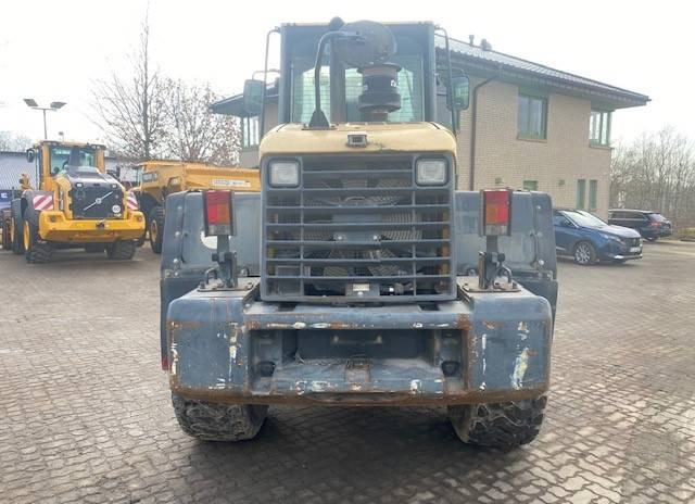 Komatsu WA 200-5 (12005680) - Wheel loader: picture 4 Komatsu WA 200-5 (12005680) - Wheel loader: picture 4