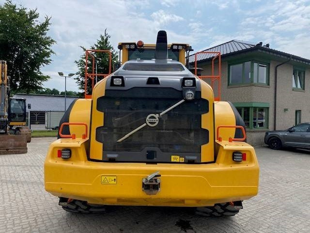 Volvo L 260 H 6.8 cbm MIETE / RENTAL (12002252) - Wheel loader: picture 3 Volvo L 260 H 6.8 cbm MIETE / RENTAL (12002252) - Wheel loader: picture 3