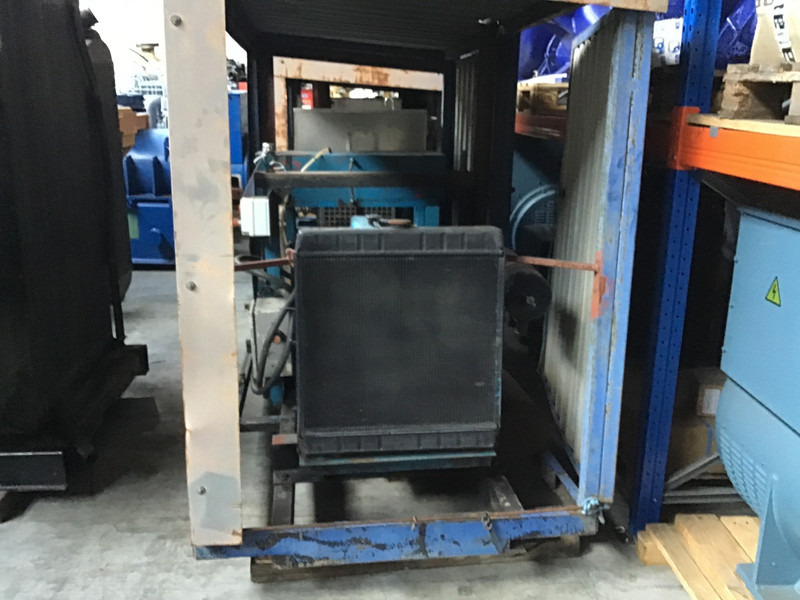 Ford 2714E POMP 550 BAR USED - Water pump: picture 3 Ford 2714E POMP 550 BAR USED - Water pump: picture 3