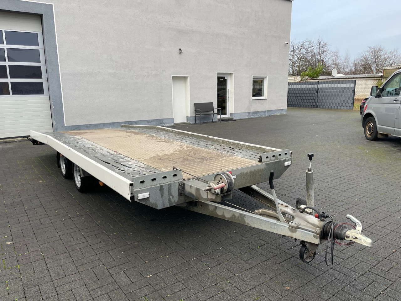 Blyss Jupiter Pro F 350, 550 X 210 cm. - Autotransporter trailer: picture 1 Blyss Jupiter Pro F 350, 550 X 210 cm. - Autotransporter trailer: picture 1