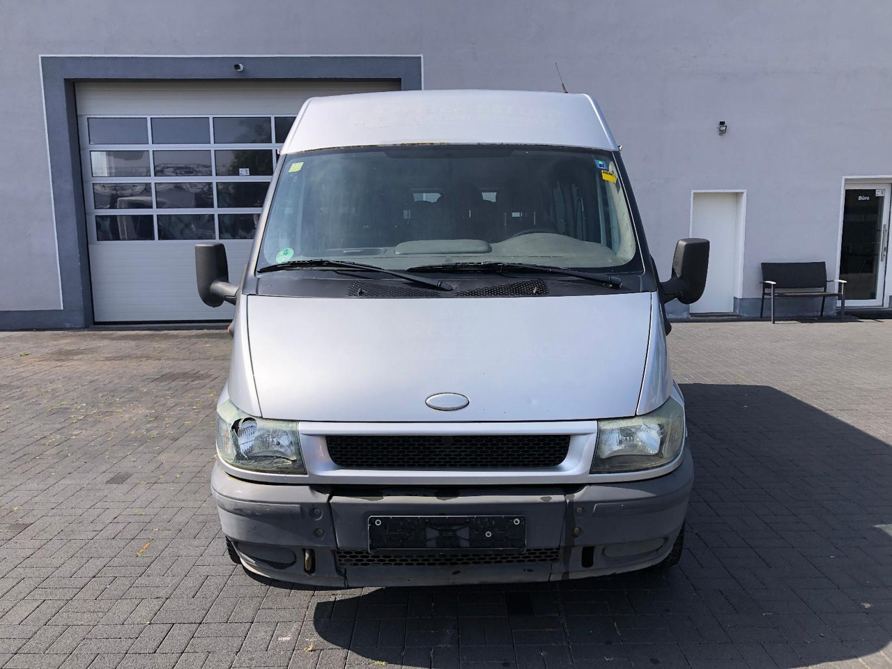 Ford Transit 2.4 TDi, Heckantrieb, 8-Sitzer, Klima - Passenger van: picture 5 Ford Transit 2.4 TDi, Heckantrieb, 8-Sitzer, Klima - Passenger van: picture 5