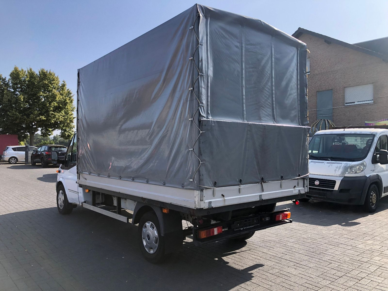 Ford Transit FT 350 L Einzelkabine - Curtain side van: picture 2 Ford Transit FT 350 L Einzelkabine - Curtain side van: picture 2
