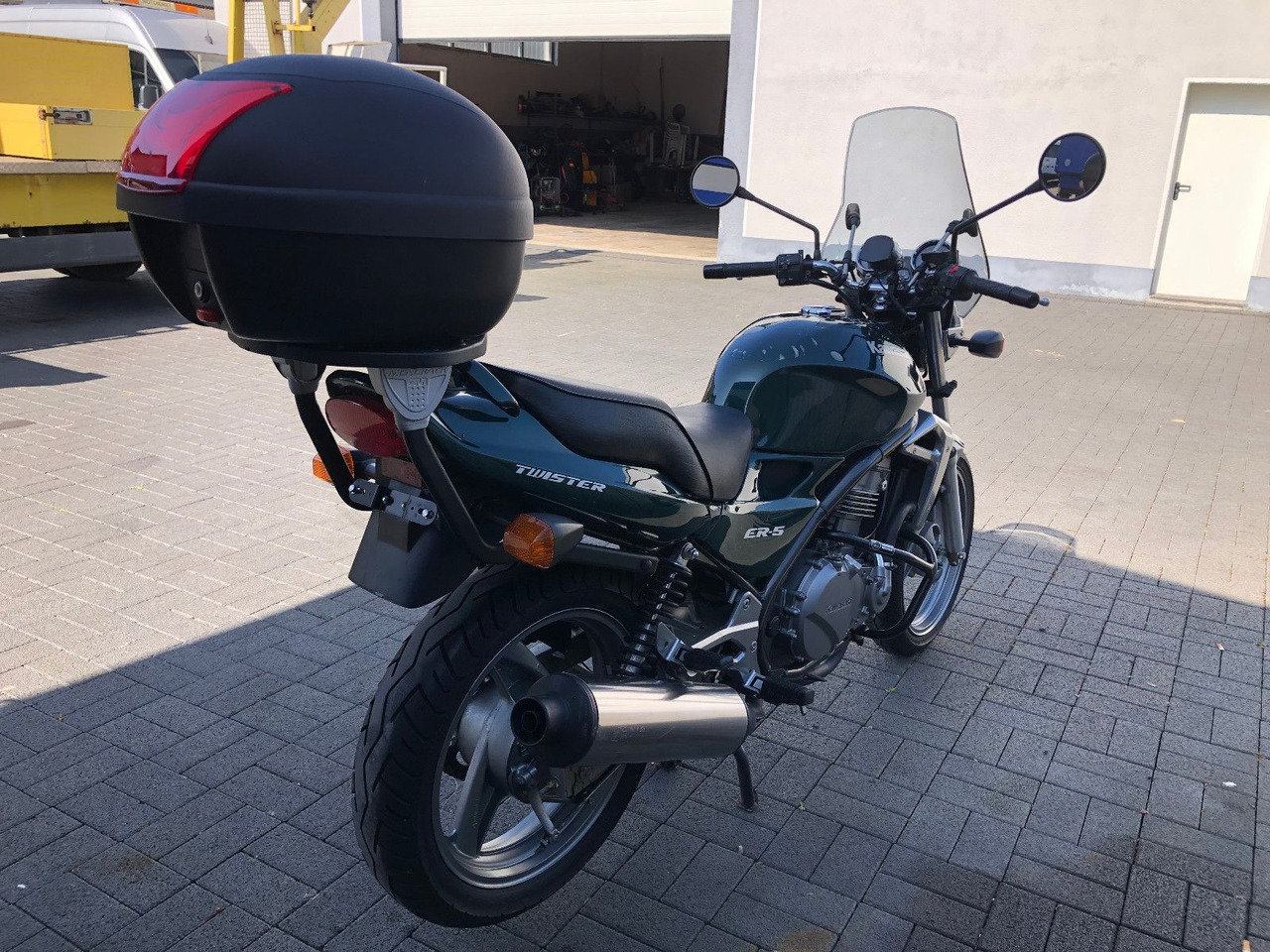 Kawasaki ER 500 A TWISTER, 14.000 km, 2.Hand - Motorcycle: picture 5 Kawasaki ER 500 A TWISTER, 14.000 km, 2.Hand - Motorcycle: picture 5