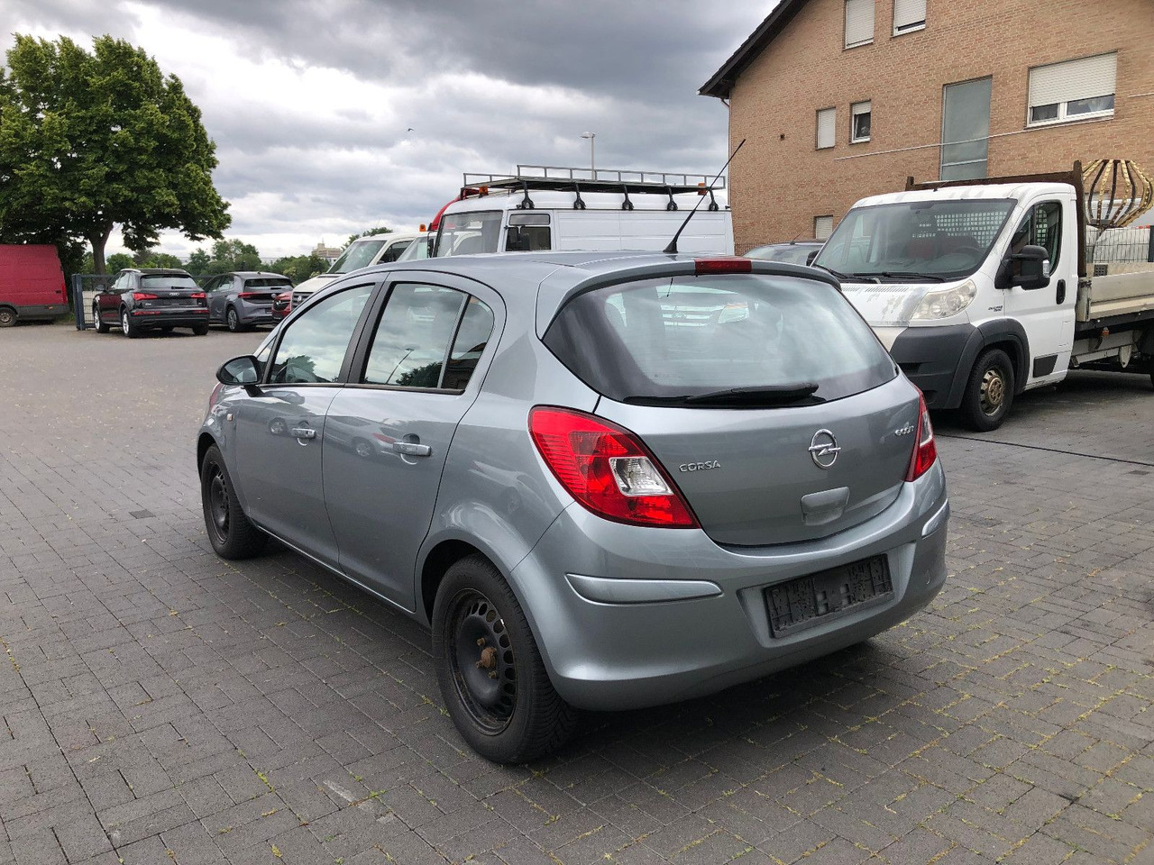 Opel Corsa 150 Jahre Opel 1.3 CDTi, Klima - Sedan: picture 4 Opel Corsa 150 Jahre Opel 1.3 CDTi, Klima - Sedan: picture 4