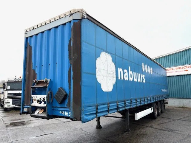 Krone SDP-27 3-AXLE 13.60 M. CURTAINSIDE WITH SLIDING ROOF (BPW-AXLES / DISC BRAKES / ABS-EBS BRAKE SYSTEM) - Curtainsider semi-trailer: picture 1 Krone SDP-27 3-AXLE 13.60 M. CURTAINSIDE WITH SLIDING ROOF (BPW-AXLES / DISC BRAKES / ABS-EBS BRAKE SYSTEM) - Curtainsider semi-trailer: picture 1