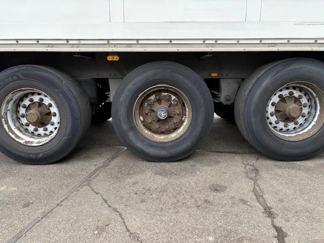 Closed box semi-trailer Schmitz Cargobull SKO 24 DOUBLE STOCK CLOSED BOX (BPW-AXLES / DRUM BRAKS / ABS-EBS BRAKES): picture 7