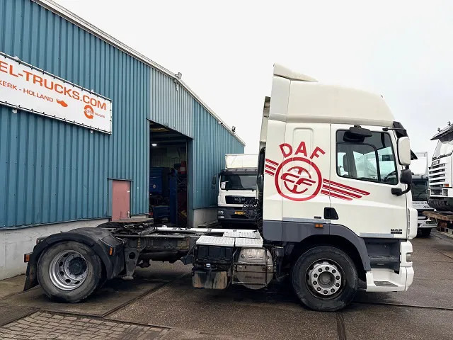 DAF CF 85.460 SPACECAB (EURO 5 / ZF16 MANUAL GEARBOX / MX-BRAKE / AIRCONDITIONING / ETC.) - Tractor unit: picture 4 DAF CF 85.460 SPACECAB (EURO 5 / ZF16 MANUAL GEARBOX / MX-BRAKE / AIRCONDITIONING / ETC.) - Tractor unit: picture 4