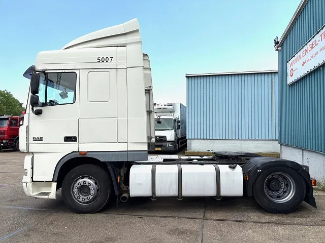 DAF XF 105.460 SPACECAB (4 IDENTICAL UNITS AVAILBLE) (ZF16 MANUAL GEARBOX / MX-BRAKE / 870+430 LITER TANK / FRIDGE / AIRCONDITIONING - Tractor unit: picture 5 DAF XF 105.460 SPACECAB (4 IDENTICAL UNITS AVAILBLE) (ZF16 MANUAL GEARBOX / MX-BRAKE / 870+430 LITER TANK / FRIDGE / AIRCONDITIONING - Tractor unit: picture 5