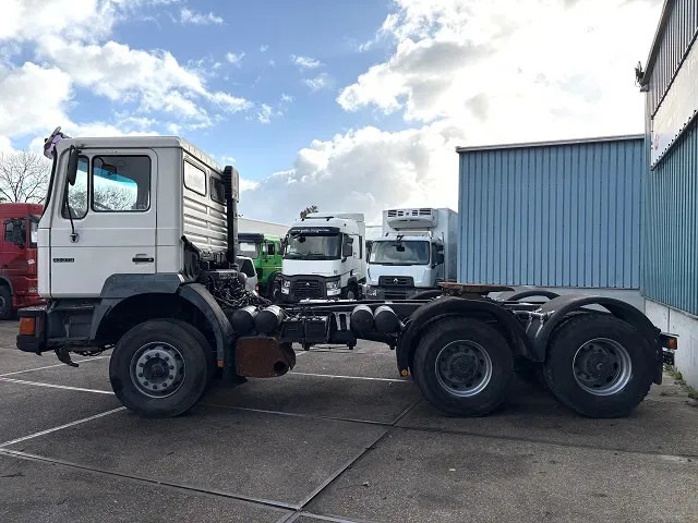 MAN 33.373 DFT 6x4 FULL STEEL SUSPENSION (13.000 AXLES / ZF16 MANUAL GEARBOX / REDUCTION AXLES / FULL STEEL SUSPENSION) - Tractor unit: picture 5 MAN 33.373 DFT 6x4 FULL STEEL SUSPENSION (13.000 AXLES / ZF16 MANUAL GEARBOX / REDUCTION AXLES / FULL STEEL SUSPENSION) - Tractor unit: picture 5