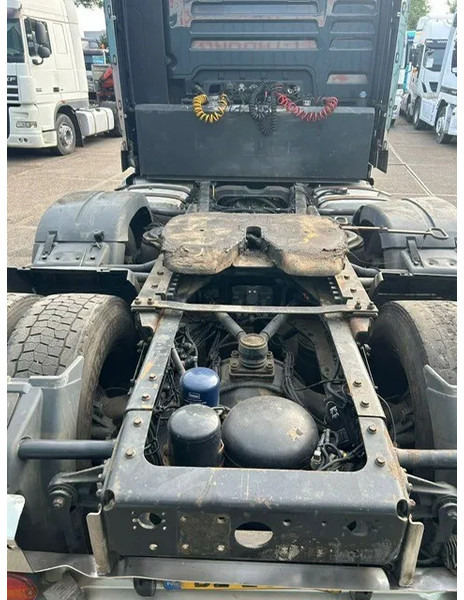 Tractor unit MAN TGX 26.480BLS XLX 6x2 (ZF16 MANUAL GEARBOX / EURO 5 / SLIDING FIFTH WHEEL / LIFT-AXLE / STEERING AXLE / AIRCONDITIONING): picture 12