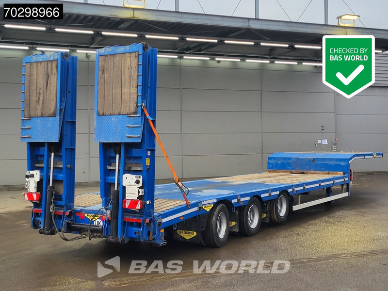 Broshuis 3ASD-18-30/0 Lift + Steering Axle Hydraulic Ramps - Low loader semi-trailer: picture 1 Broshuis 3ASD-18-30/0 Lift + Steering Axle Hydraulic Ramps - Low loader semi-trailer: picture 1