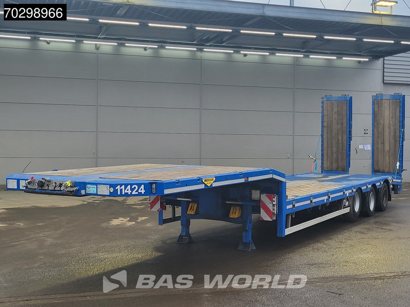 Broshuis 3ASD-18-30/0 Lift + Steering Axle Hydraulic Ramps - Low loader semi-trailer: picture 2 Broshuis 3ASD-18-30/0 Lift + Steering Axle Hydraulic Ramps - Low loader semi-trailer: picture 2