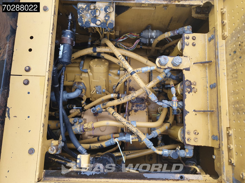 Wheel loader Caterpillar 988 H: picture 19
