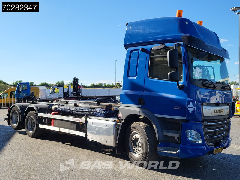 DAF CF 440 6X2 NL-Truck 21tons VDL containersystem ACC Euro 6 - Hook lift truck: picture 3 DAF CF 440 6X2 NL-Truck 21tons VDL containersystem ACC Euro 6 - Hook lift truck: picture 3