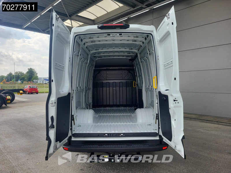 Iveco Daily 35C21 3.0L 210PK Automaat L2H2 Dubbellucht LED ACC 3.5t trekhaak Navi L2H2 12m3 A/C Towbar - Panel van: picture 3 Iveco Daily 35C21 3.0L 210PK Automaat L2H2 Dubbellucht LED ACC 3.5t trekhaak Navi L2H2 12m3 A/C Towbar - Panel van: picture 3