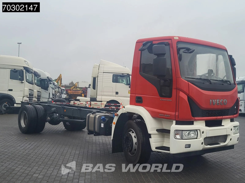 Iveco Eurocargo 180E320 4X2 NEW! 18T chassis 2017 production Euro 6 - Cab chassis truck: picture 3 Iveco Eurocargo 180E320 4X2 NEW! 18T chassis 2017 production Euro 6 - Cab chassis truck: picture 3