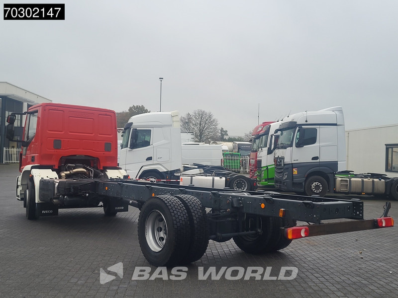 Iveco Eurocargo 180E320 4X2 NEW! 18T chassis 2017 production Euro 6 - Cab chassis truck: picture 2 Iveco Eurocargo 180E320 4X2 NEW! 18T chassis 2017 production Euro 6 - Cab chassis truck: picture 2