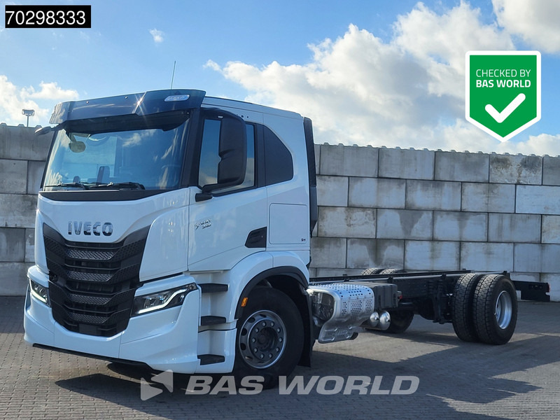Iveco S-Way 340 4X2 NEW! Chassis Automatic Navi LED Euro 6 - Cab chassis truck: picture 1 Iveco S-Way 340 4X2 NEW! Chassis Automatic Navi LED Euro 6 - Cab chassis truck: picture 1