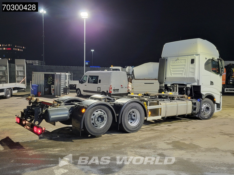 Iveco S-Way 510 6X2 Retarder Full Air Lift Axle BDF Euro 6 - Container transporter/ Swap body truck: picture 5 Iveco S-Way 510 6X2 Retarder Full Air Lift Axle BDF Euro 6 - Container transporter/ Swap body truck: picture 5