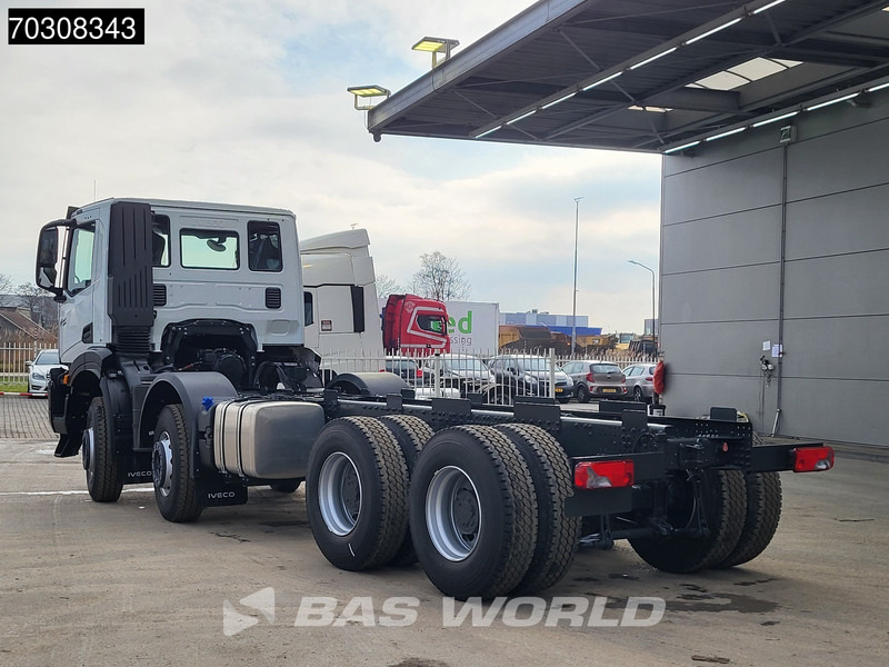 Iveco X-Way 400 8X4 NEW! Full steel suspension Automatic Big-Axle GSR Euro 6 - Cab chassis truck: picture 2 Iveco X-Way 400 8X4 NEW! Full steel suspension Automatic Big-Axle GSR Euro 6 - Cab chassis truck: picture 2