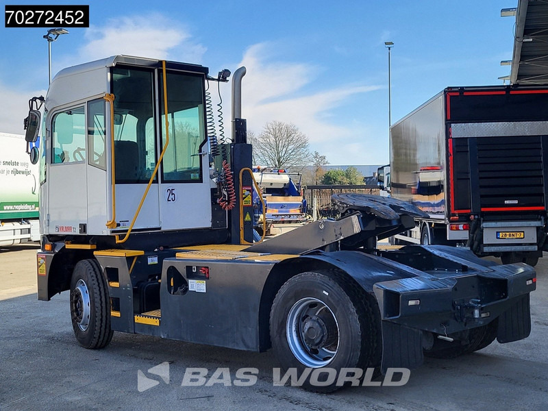 Kalmar T2 T2 4X2 Terminal Tractor Euro 6 - Terminal tractor: picture 2 Kalmar T2 T2 4X2 Terminal Tractor Euro 6 - Terminal tractor: picture 2