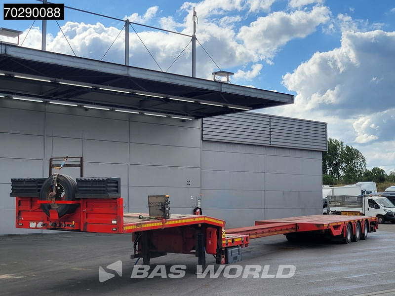 Kässbohrer LB3E Wheel Recess Lift+Steering Axle - Low loader semi-trailer: picture 2 Kässbohrer LB3E Wheel Recess Lift+Steering Axle - Low loader semi-trailer: picture 2