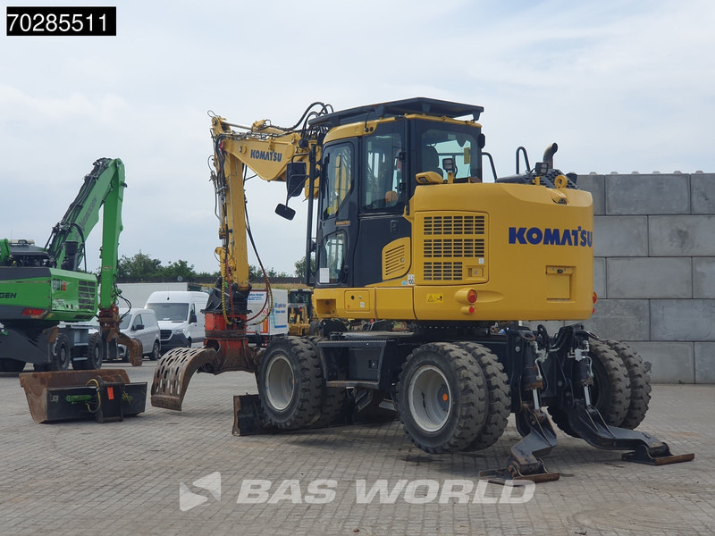 Komatsu PW118 MR -11 - Wheel excavator: picture 2 Komatsu PW118 MR -11 - Wheel excavator: picture 2