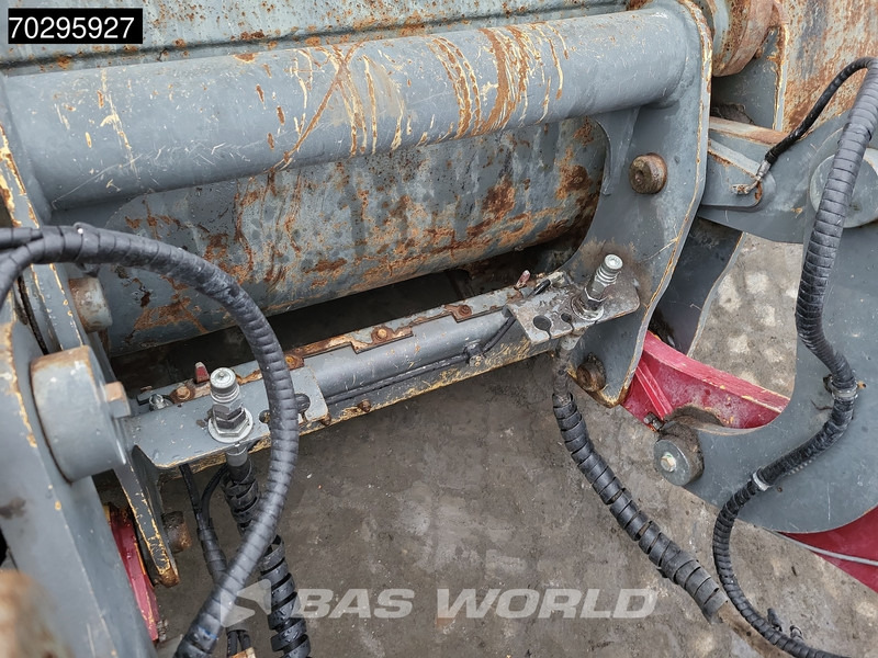 Wheel loader Liebherr L538: picture 13 Wheel loader Liebherr L538: picture 13