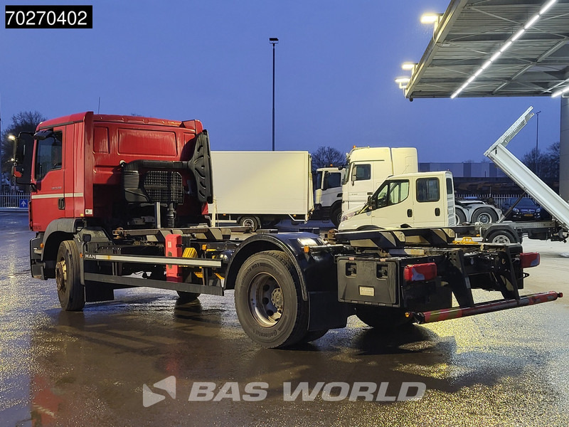 MAN TGM 18.290 4X2 ADR PTO German Truck Manual Euro 6 - Container transporter/ Swap body truck: picture 2 MAN TGM 18.290 4X2 ADR PTO German Truck Manual Euro 6 - Container transporter/ Swap body truck: picture 2