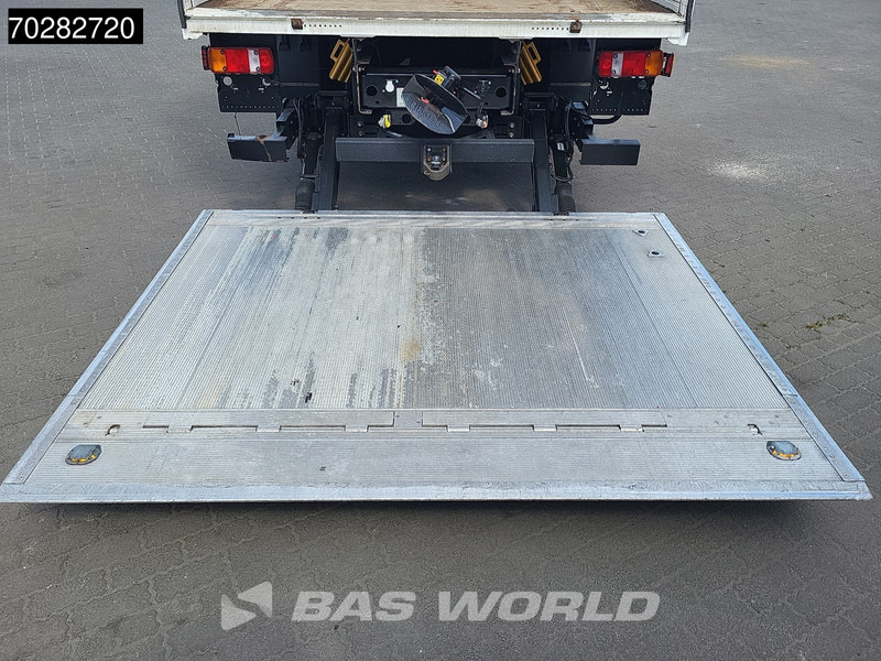 Box truck MAN TGM 26.320 6X2 2000kg Ladebordwand Automatic Lift+steering axle Navi Euro 6: picture 11