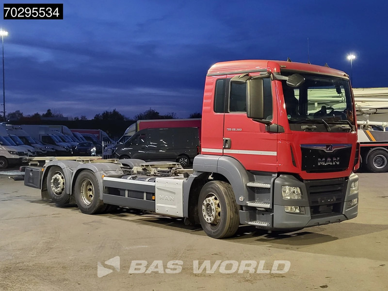 MAN TGS 26.320 6X2 ADR BDF Lift + Steering Axle Euro 6 - Container transporter/ Swap body truck: picture 3 MAN TGS 26.320 6X2 ADR BDF Lift + Steering Axle Euro 6 - Container transporter/ Swap body truck: picture 3