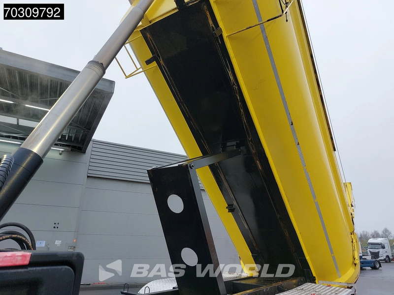 MAN TGS 35.460 8X4 17m3 tipper Steel suspension Big-Axle Automatic Retarder Euro 6 - Tipper: picture 3 MAN TGS 35.460 8X4 17m3 tipper Steel suspension Big-Axle Automatic Retarder Euro 6 - Tipper: picture 3