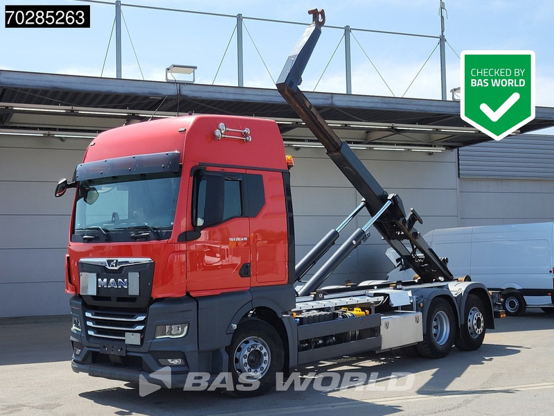 MAN TGX 26.470 TGX 6X2 21 Tonnes VDL hooklift Retarder Lift+Lenkachse ACC Navi Euro 6 - Hook lift truck: picture 1 MAN TGX 26.470 TGX 6X2 21 Tonnes VDL hooklift Retarder Lift+Lenkachse ACC Navi Euro 6 - Hook lift truck: picture 1