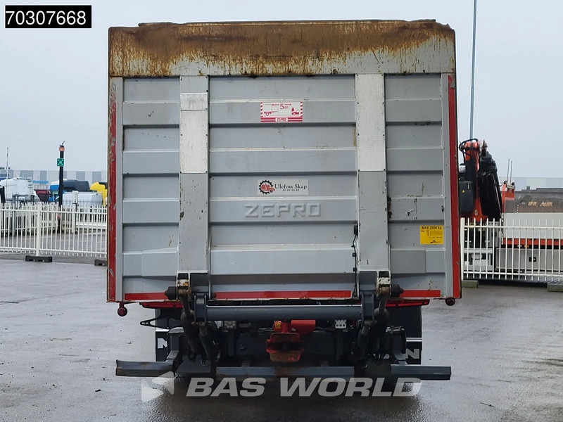 MAN TGX 26.500 TGX 6X2 BDF Full Air suspension Lift-Axle 2000kg Ladebordwand Automatic Euro 6 - Container transporter/ Swap body truck: picture 3 MAN TGX 26.500 TGX 6X2 BDF Full Air suspension Lift-Axle 2000kg Ladebordwand Automatic Euro 6 - Container transporter/ Swap body truck: picture 3