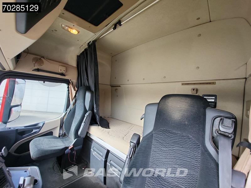 Cab chassis truck Mercedes-Benz Actros 2548 Actros 6X2 BigSpace Retarder PTO Liftachse Xenon ACC Navi Euro 6: picture 19 Cab chassis truck Mercedes-Benz Actros 2548 Actros 6X2 BigSpace Retarder PTO Liftachse Xenon ACC Navi Euro 6: picture 19