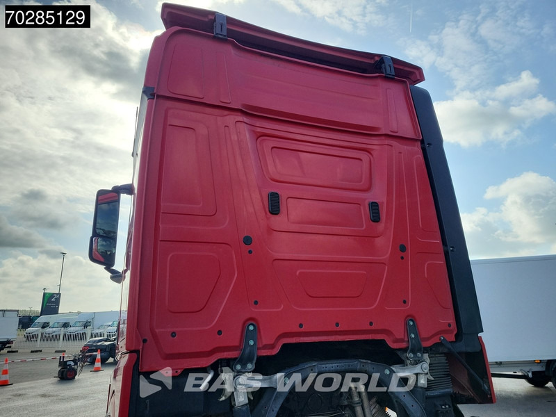Cab chassis truck Mercedes-Benz Actros 2548 Actros 6X2 BigSpace Retarder PTO Liftachse Xenon ACC Navi Euro 6: picture 10 Cab chassis truck Mercedes-Benz Actros 2548 Actros 6X2 BigSpace Retarder PTO Liftachse Xenon ACC Navi Euro 6: picture 10