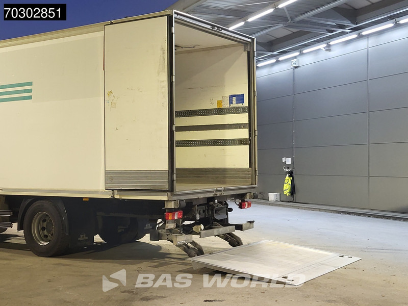 Mercedes-Benz Antos 1830 4X2 Mitsubishi TDJ430D cooler 1500kg Ladebordwand Automatic Euro 6 - Refrigerator truck: picture 3 Mercedes-Benz Antos 1830 4X2 Mitsubishi TDJ430D cooler 1500kg Ladebordwand Automatic Euro 6 - Refrigerator truck: picture 3