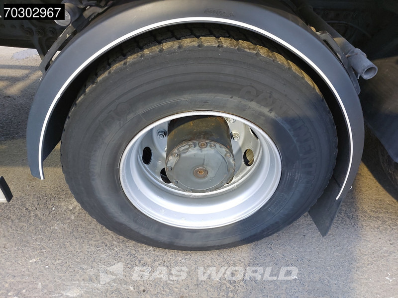 Refrigerator truck Mercedes-Benz Antos 2532 Antos 6X2 Carrier Supra 850 Nordic Automatic Euro 6: picture 20 Refrigerator truck Mercedes-Benz Antos 2532 Antos 6X2 Carrier Supra 850 Nordic Automatic Euro 6: picture 20