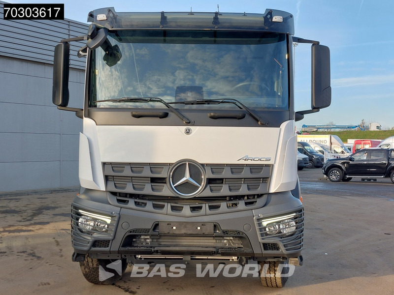 New Cab chassis truck Mercedes-Benz Arocs 3340 6X4 NEW EURO 5 Chassis Steel Suspension Big-Axle Automatic: picture 8