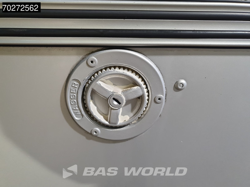 Leasing of Mercedes-Benz Atego 1217 4X2 Horse truck 6 horses Manual Steelsuspension Euro 2 Mercedes-Benz Atego 1217 4X2 Horse truck 6 horses Manual Steelsuspension Euro 2: picture 17
