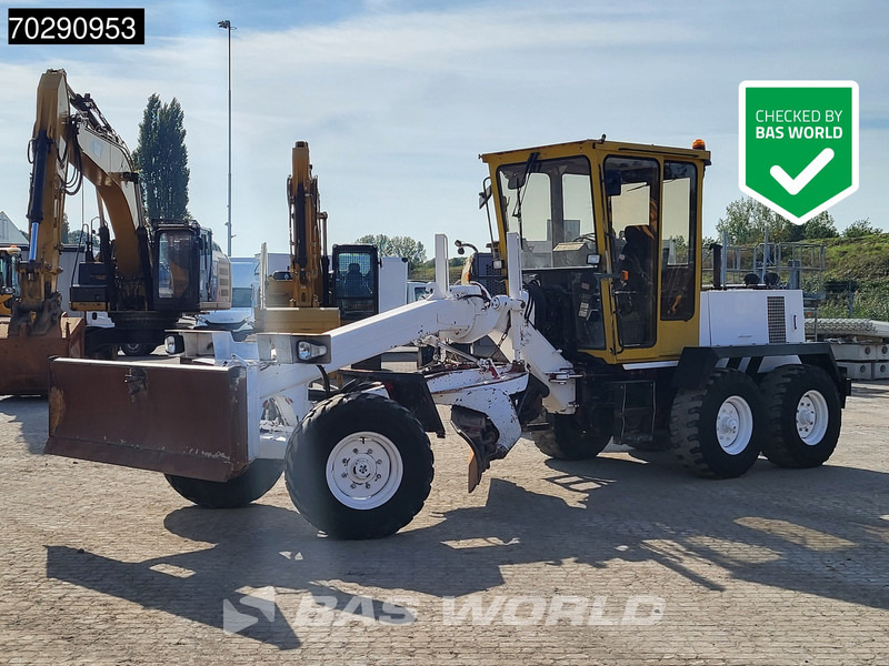 O & K F106 ENGINE PROBLEMS - NOT DRIVABLE - Grader: picture 1 O & K F106 ENGINE PROBLEMS - NOT DRIVABLE - Grader: picture 1