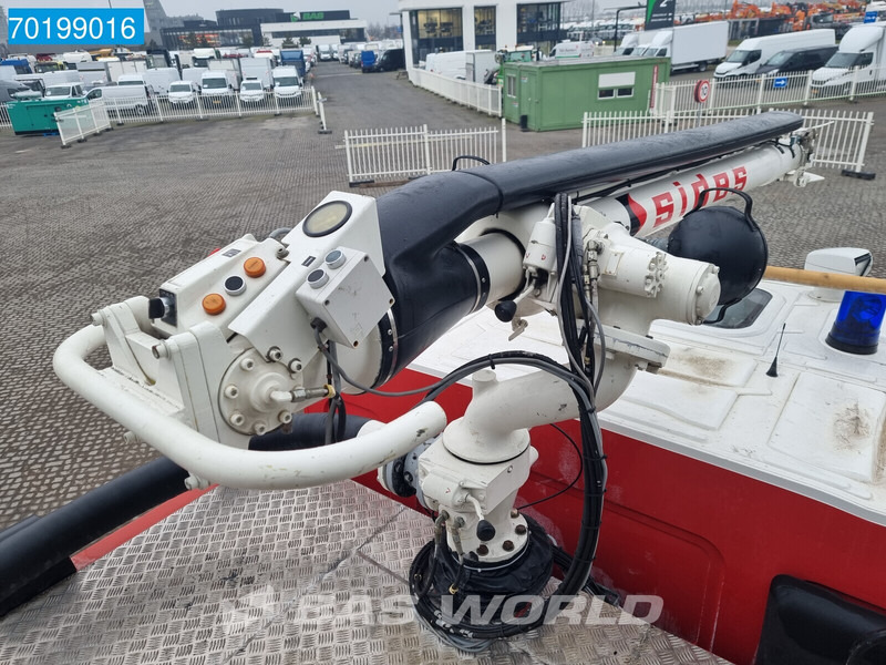 Renault 6X6 Renault-Thomas Sides Fire truck crew cabin Euro 2 - Fire truck: picture 5 Renault 6X6 Renault-Thomas Sides Fire truck crew cabin Euro 2 - Fire truck: picture 5