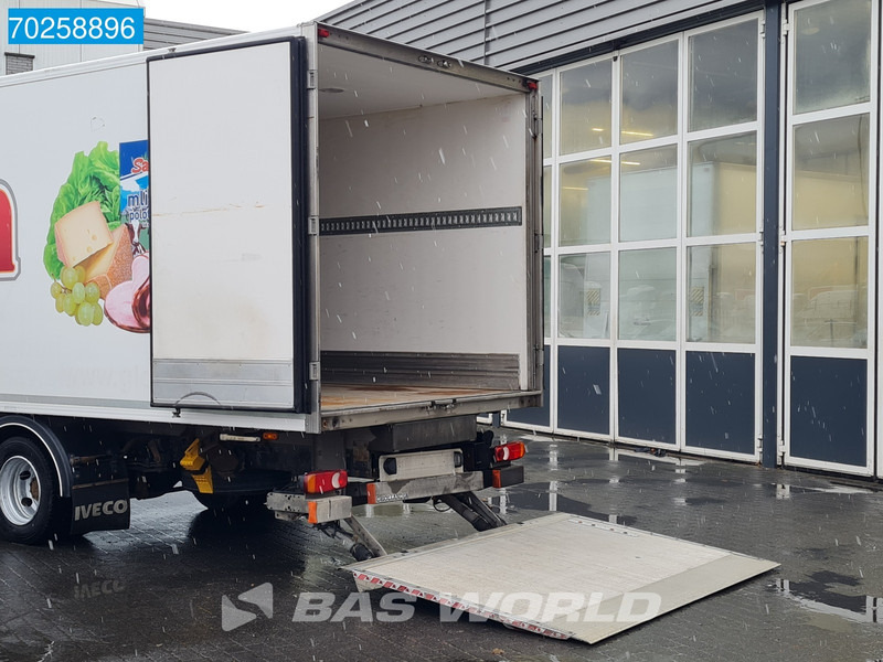 Renault D 180 4X2 7.5tonner Carrier Cooler Lamberet Manual Euro 6 - Refrigerator truck: picture 2 Renault D 180 4X2 7.5tonner Carrier Cooler Lamberet Manual Euro 6 - Refrigerator truck: picture 2