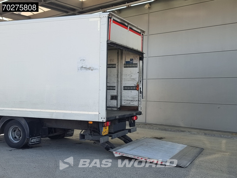 Renault D 210 4X2 12tonner NL-Truck APK Automatic Ladebordwand Euro 6 - Box truck: picture 5 Renault D 210 4X2 12tonner NL-Truck APK Automatic Ladebordwand Euro 6 - Box truck: picture 5