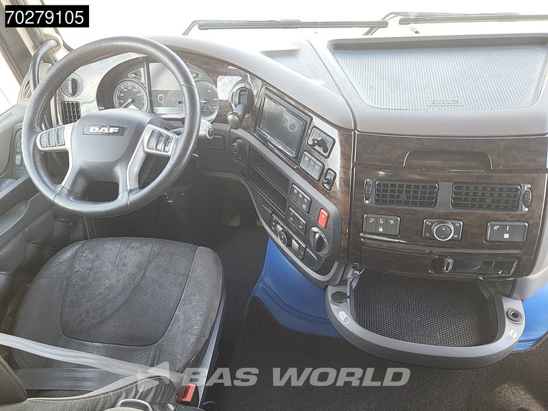 Interior photo 1: Tractor unit DAF XF 450 4X2 NL-Truck 2x Tanks Standklima